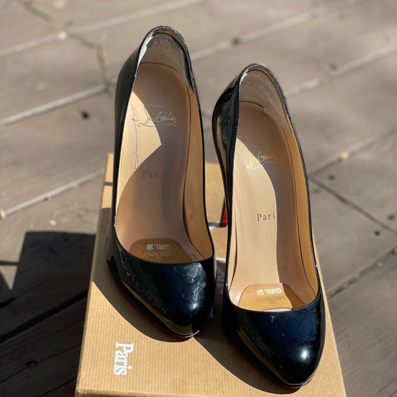 Pre-loved CL pumps size 38/7.5W - Picture 1 of 6